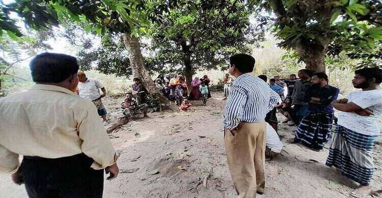কিশোরীকে ছুরিকাঘাতের পর বিষপান করলো কিশোর